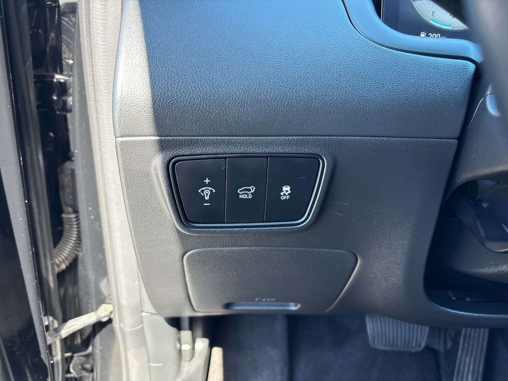 Used 2023 Black Hyundai XRT image 14