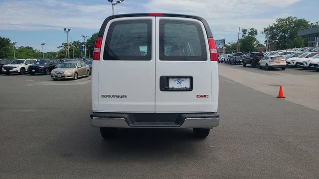 New 2026 Summit White GMC Work Van image 6