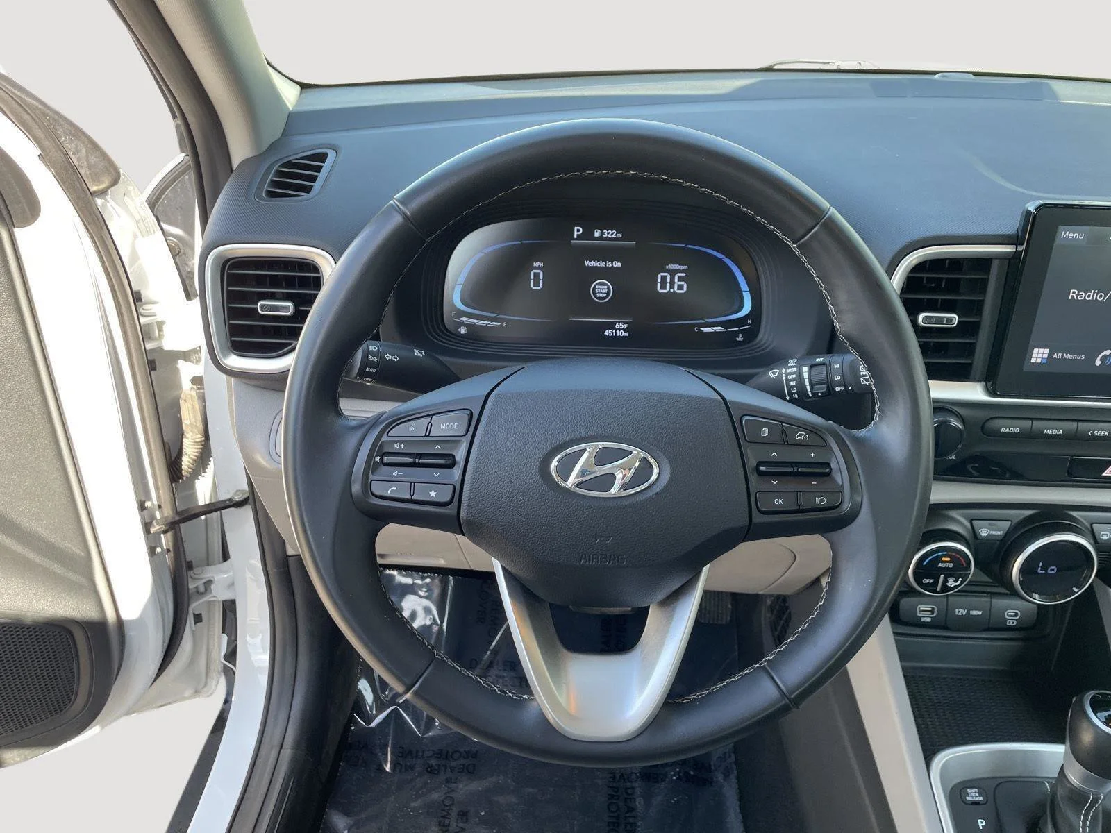 Used 2024 Lunar White Hyundai SEL image 20
