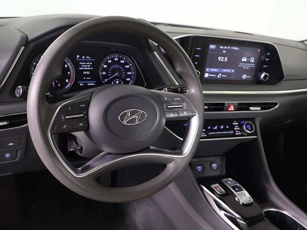 Used 2022 Gray Hyundai SEL image 23
