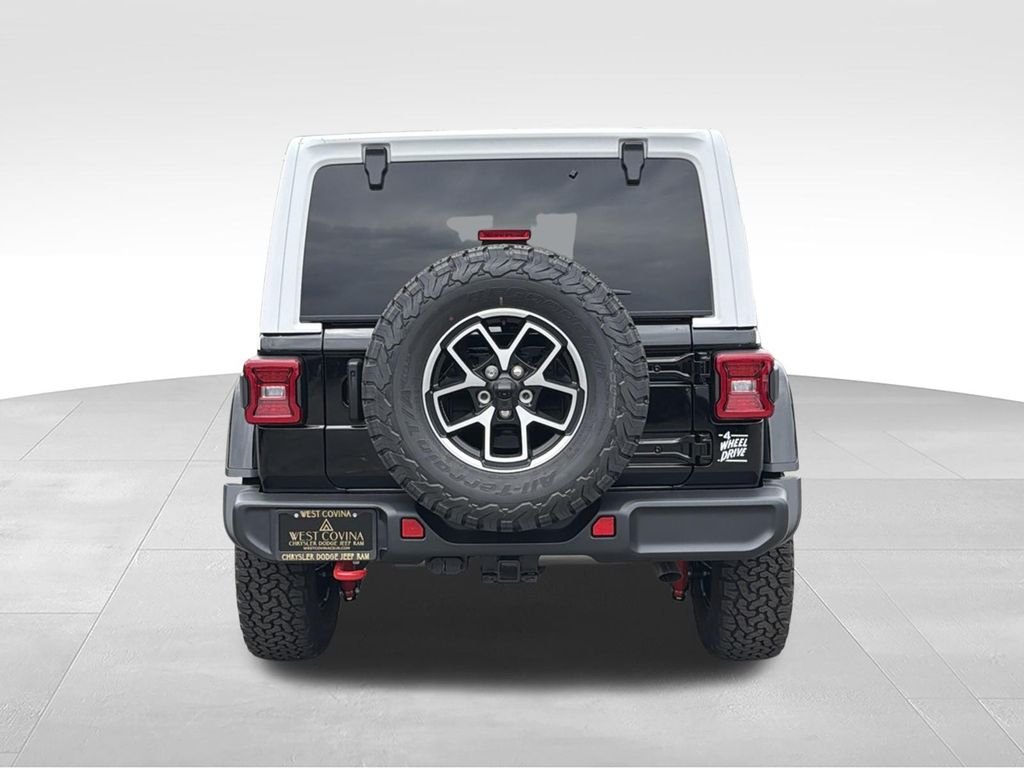 New 2026 Black Clear-Coat Exterior Paint Jeep Rubicon image 9