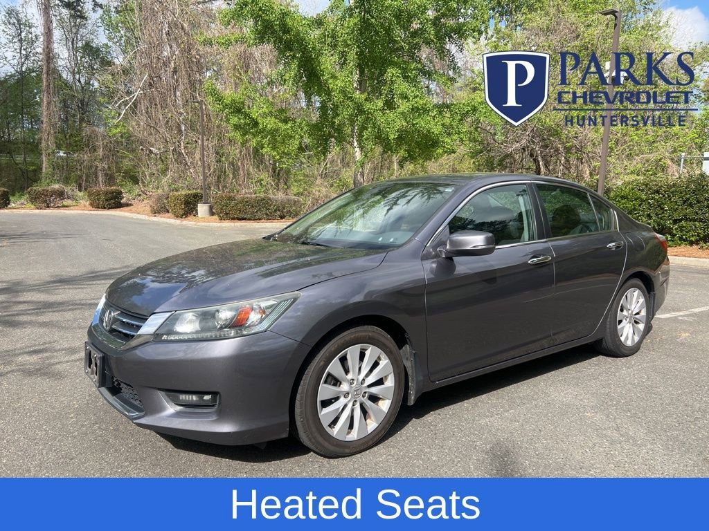 Used 2015 Honda Accord EX-L with VIN 1HGCR2F84FA137040 for sale in Huntersville, NC