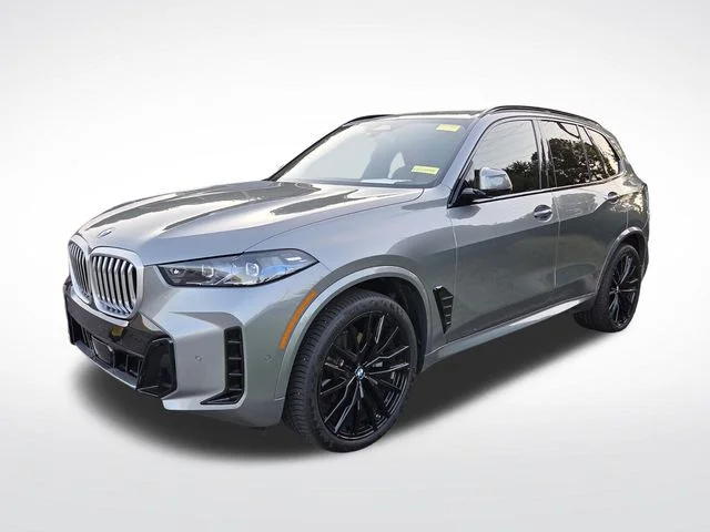 Used 2025 Gray BMW sDrive40i image 1