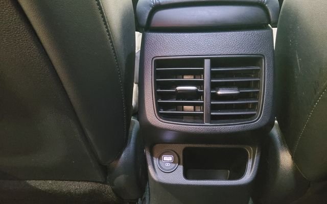 Used 2023 Black Kia S image 24
