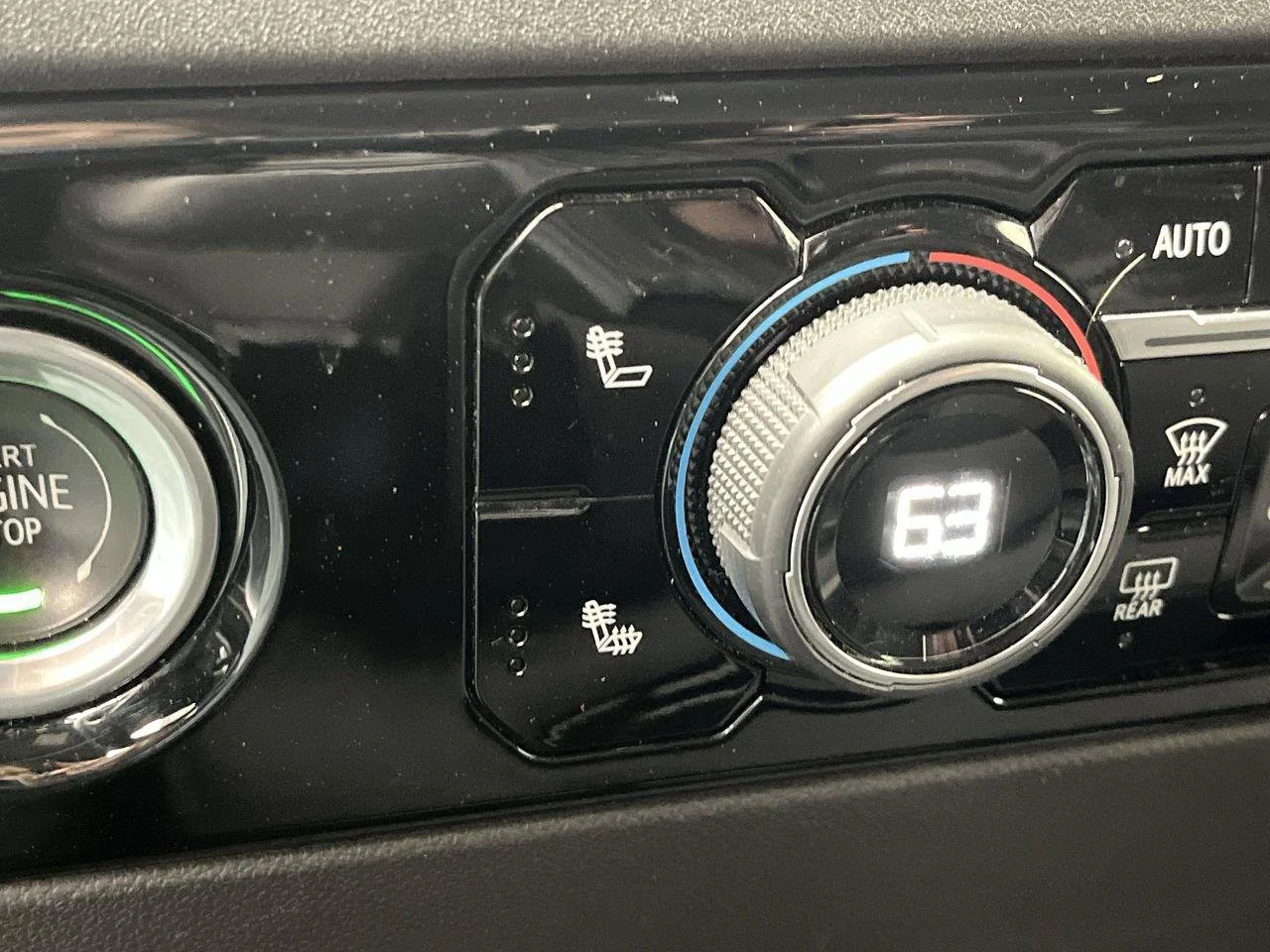 2023 Chevrolet Silverado 1500 LT - Photo 24