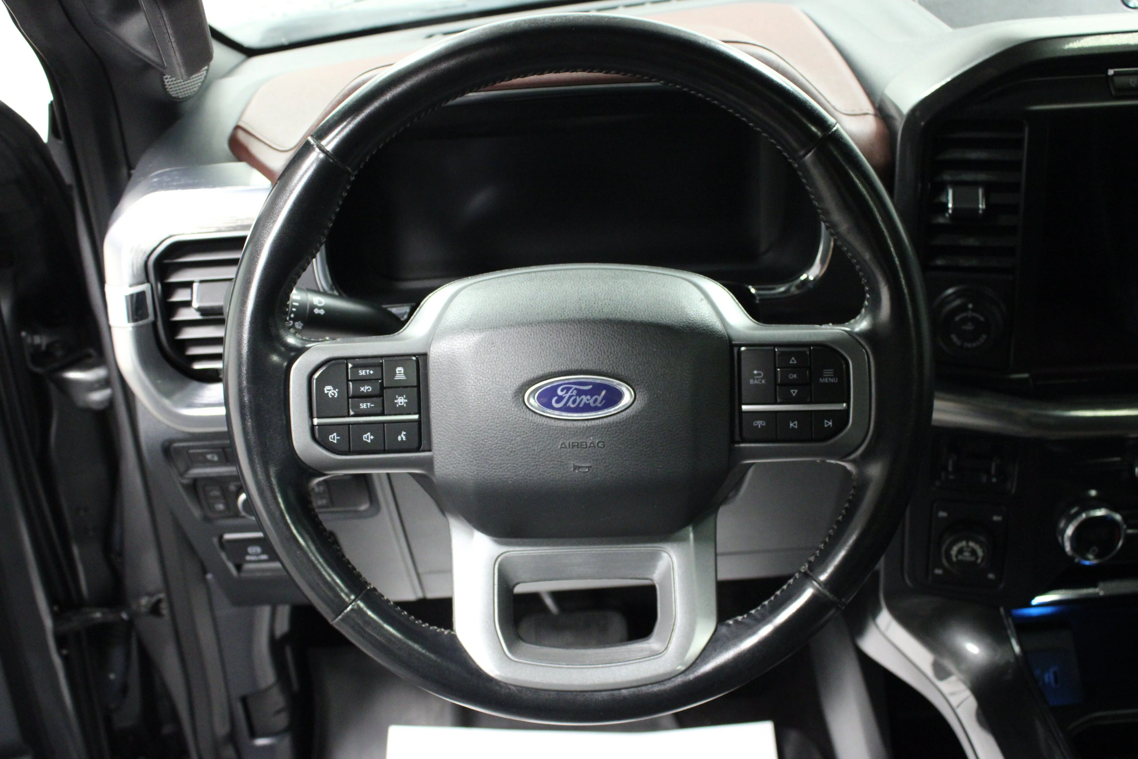 Used 2021 Carbonized Gray Metallic Ford LARIAT image 17