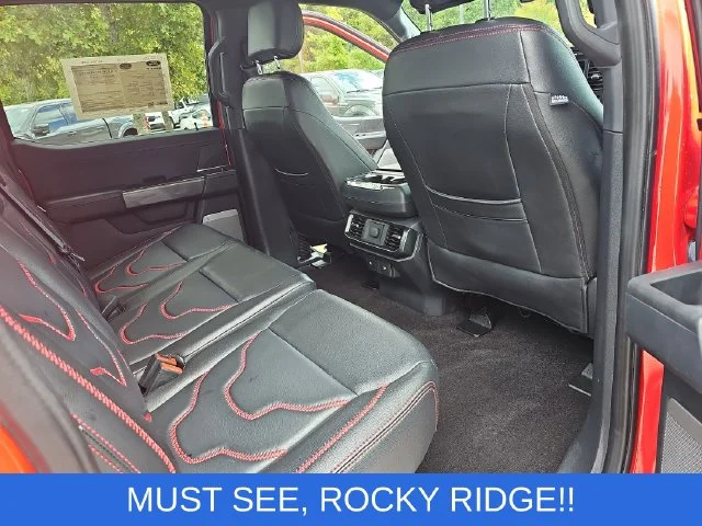 Used 2022 Red Ford XLT image 11