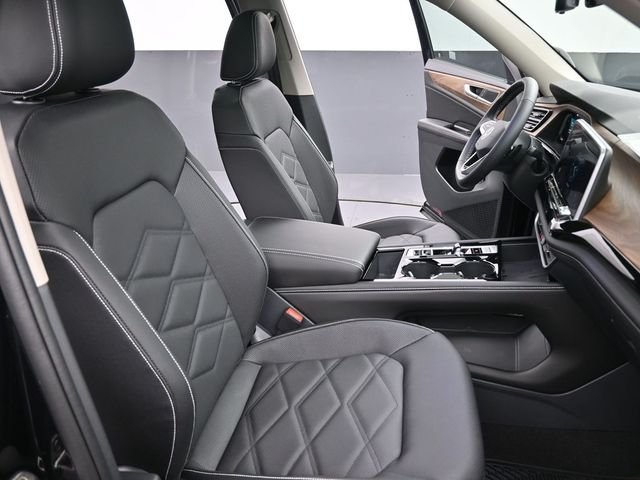 Used 2026  Volkswagen 2.0T SE w/Technology image 27