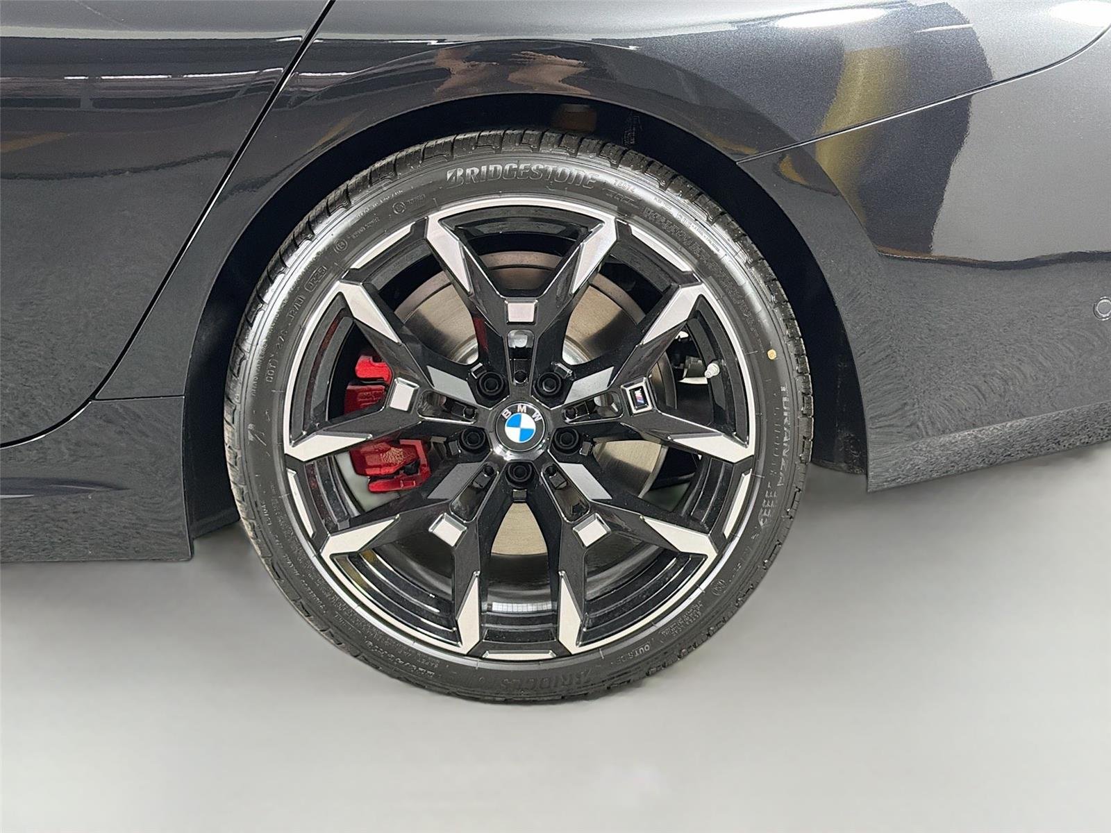 New 2026 Black Sapphire Metallic BMW M340i xDrive image 31