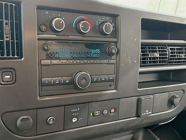 2020 Chevrolet Express Cargo Work Van - Photo 16