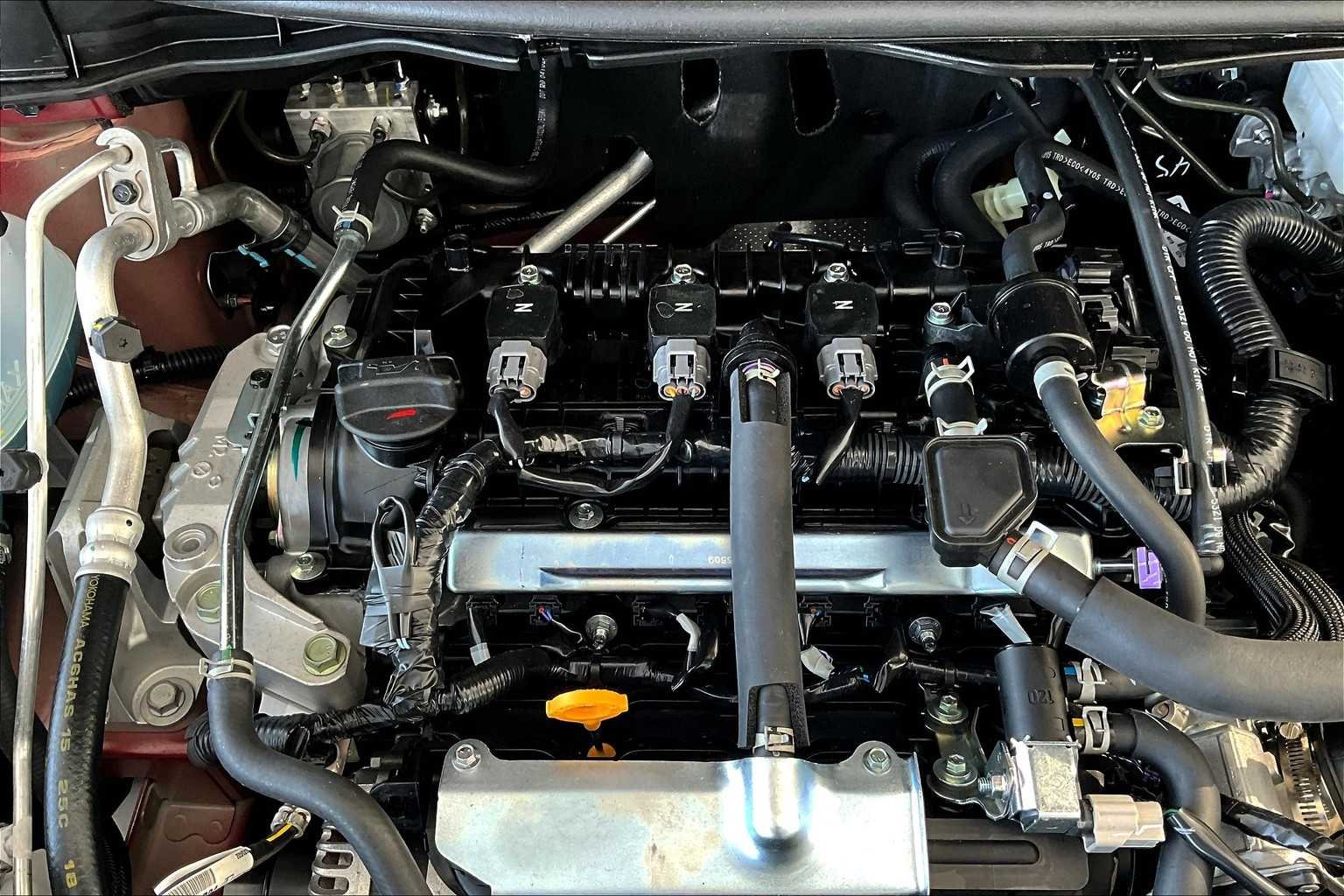2025 Nissan Versa Sedan SV - Photo 17