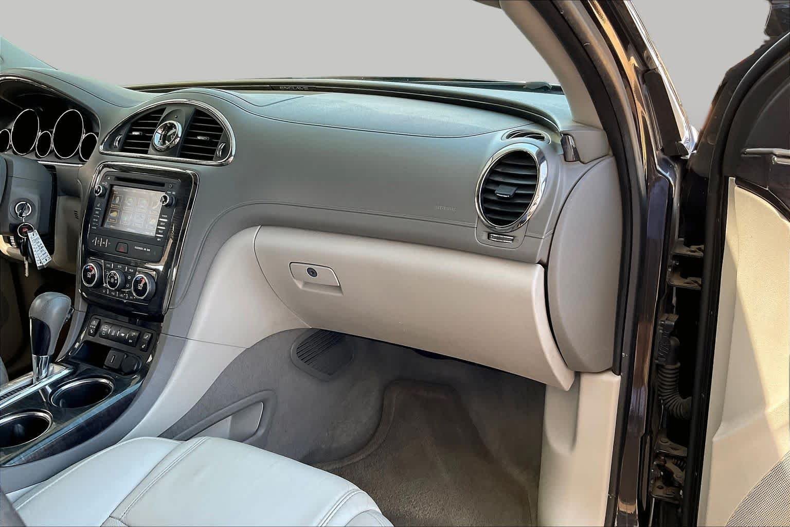 Used 2015 Iridium Metallic Buick Leather image 16