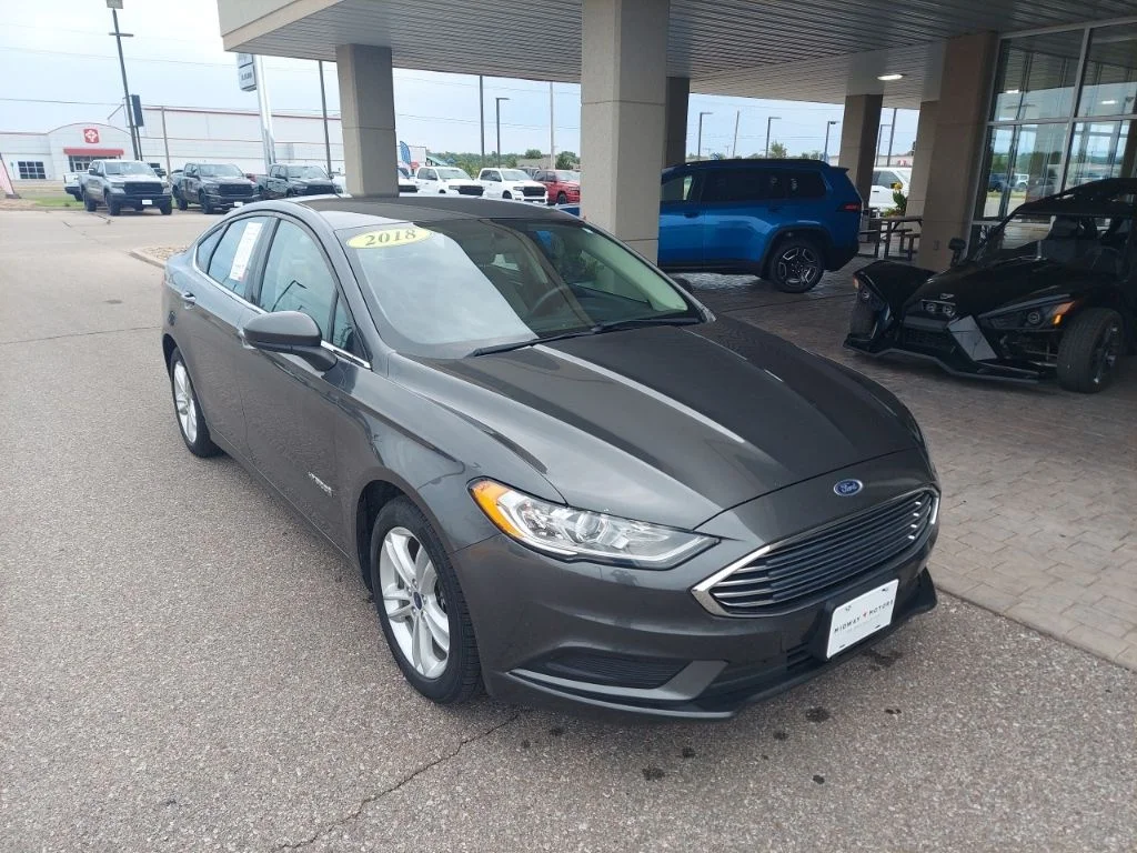 Certified Used 2018 Gray Ford S image 1