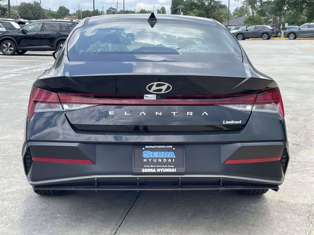 New 2026 Black Hyundai Limited image 4