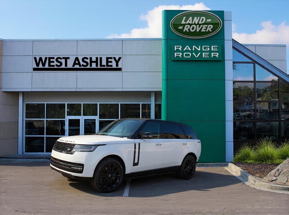 2025 Land Rover Range Rover SE