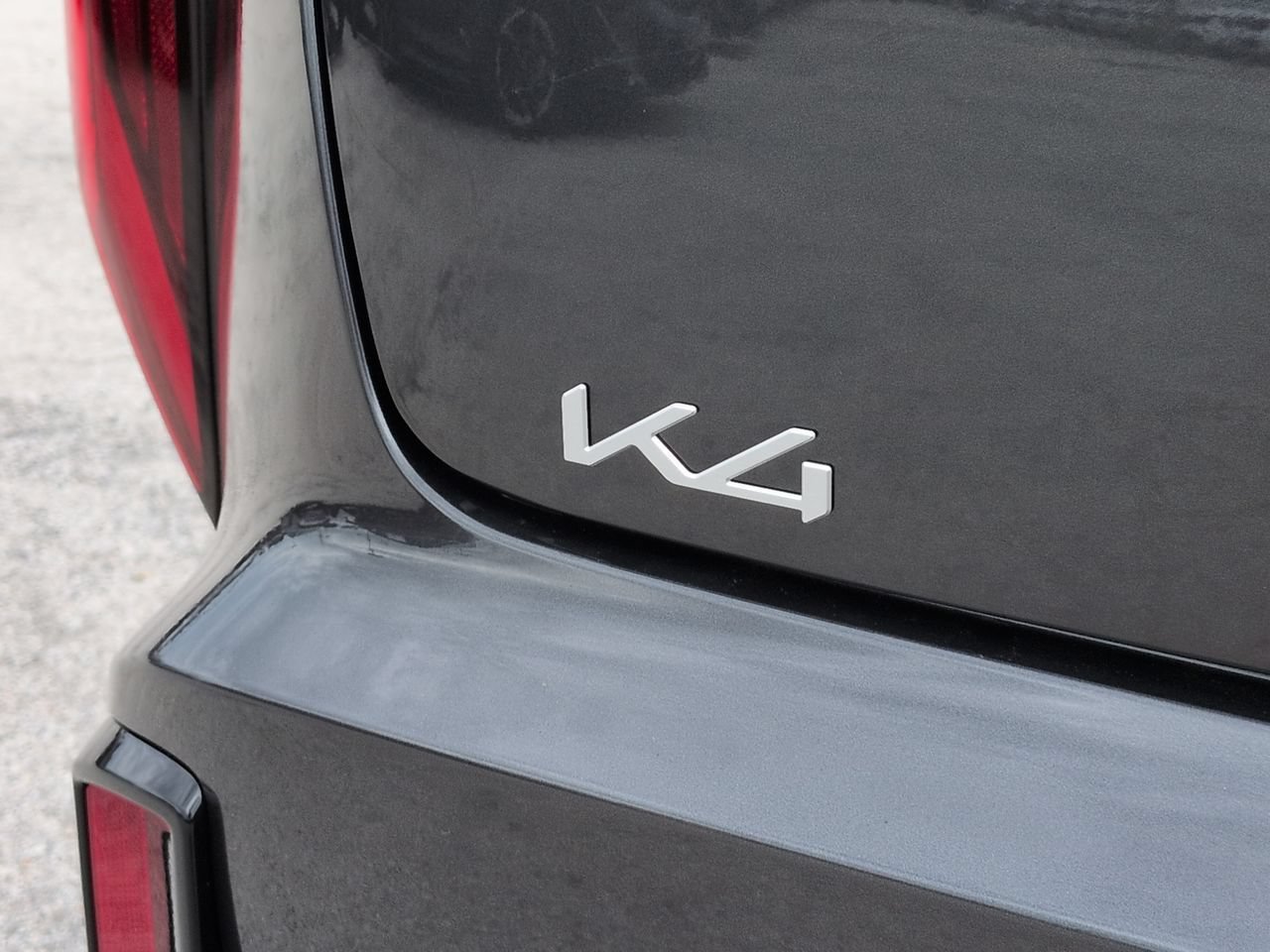 New 2026 Interstellar Gray Kia GT-Line image 13