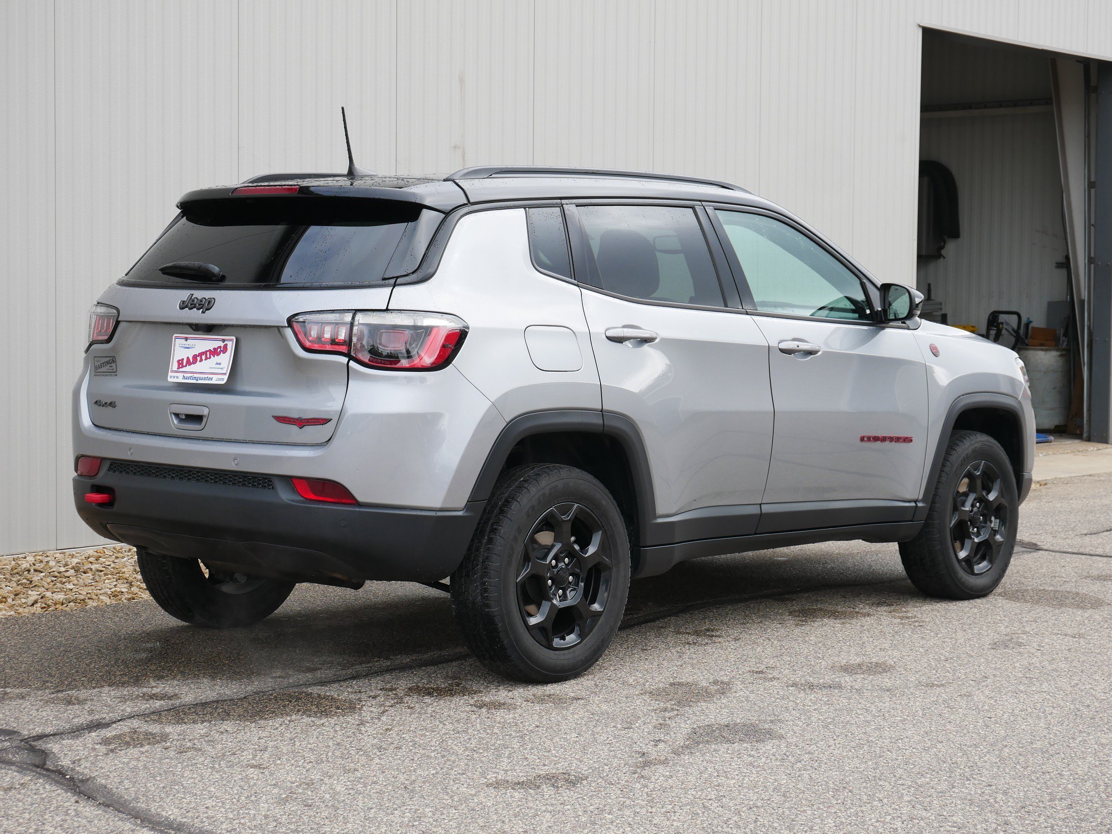 Used 2023 Billet Silver Metallic Clearcoat Jeep Trailhawk image 5