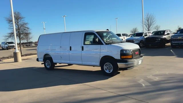 2025 GMC Savana Cargo Work Van - Photo 53
