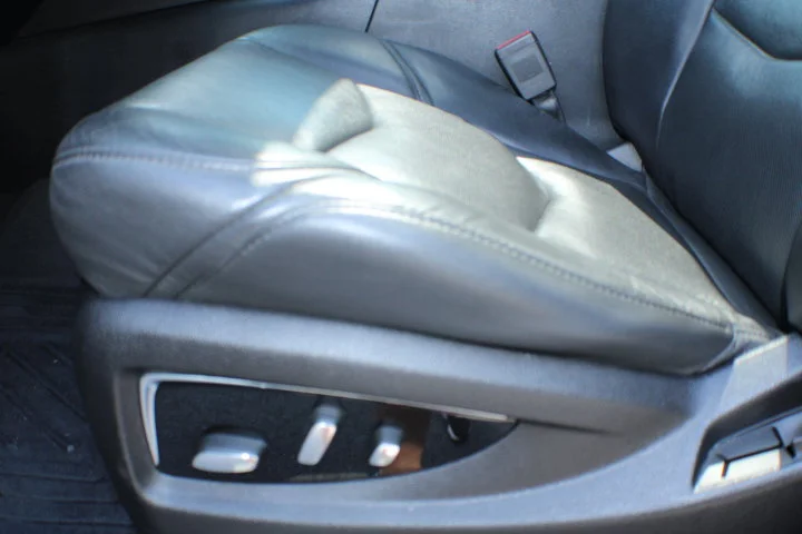 Used 2016 DARK GRANITE METALLIC Cadillac Premium Collection image 14