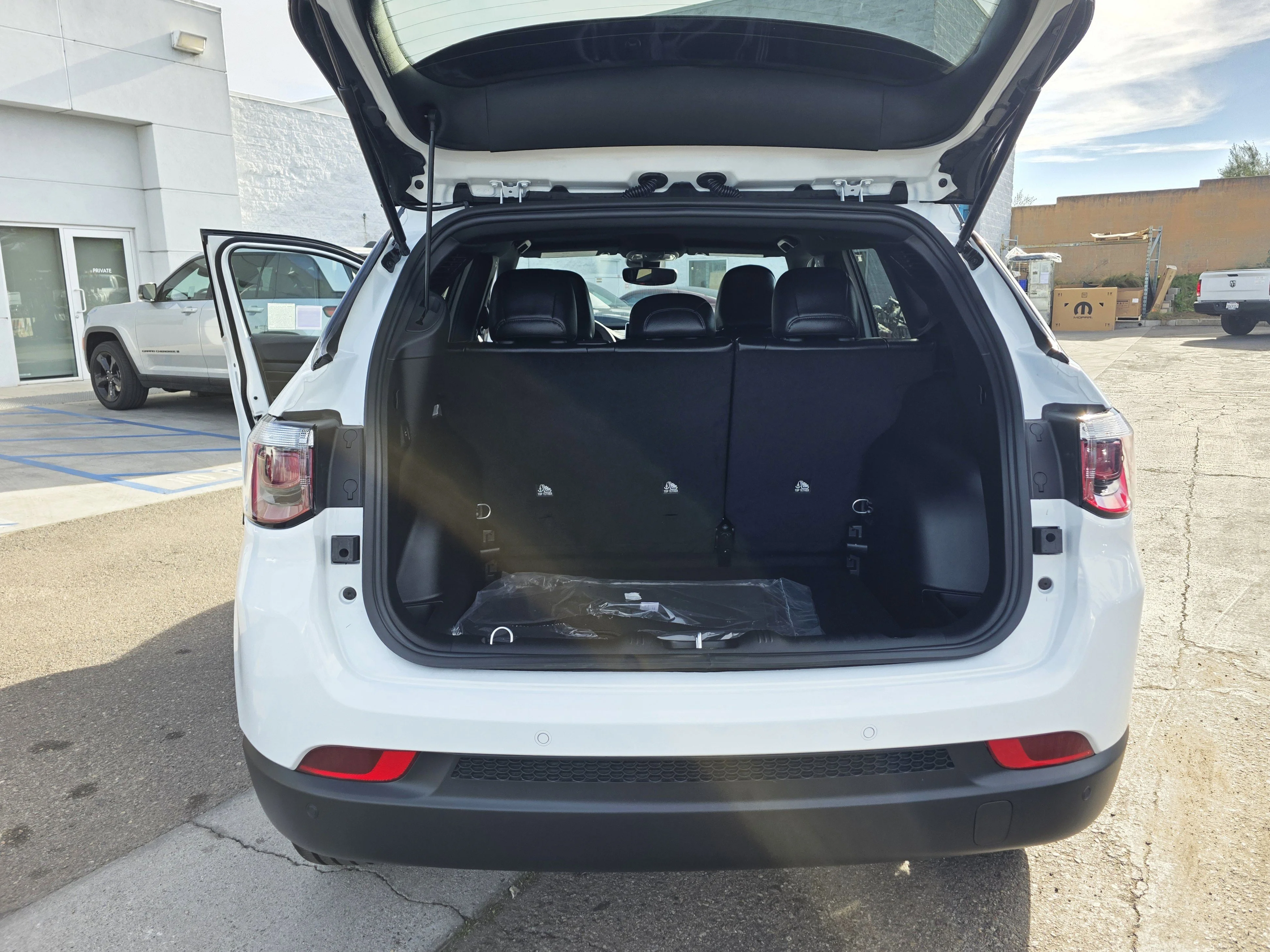 New 2026 Bright White Clearcoat Jeep Limited image 20