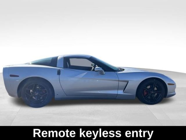 2009 Chevrolet Corvette Base photo 4
