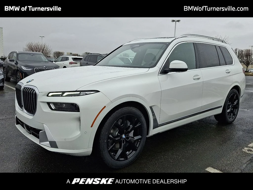 2026 BMW X7 xDrive40i's photo