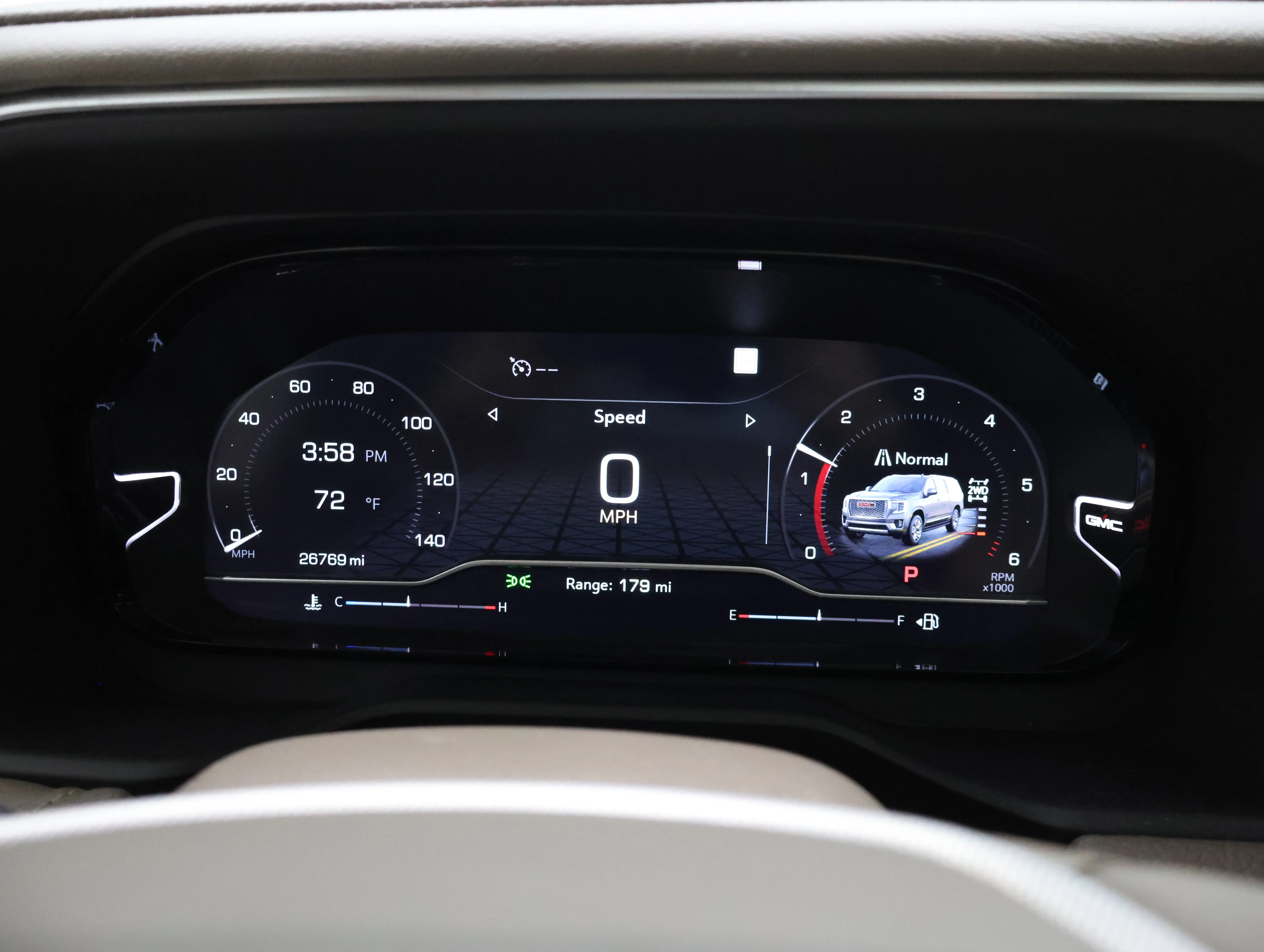 Used 2022 Redwood Metallic GMC Denali image 10