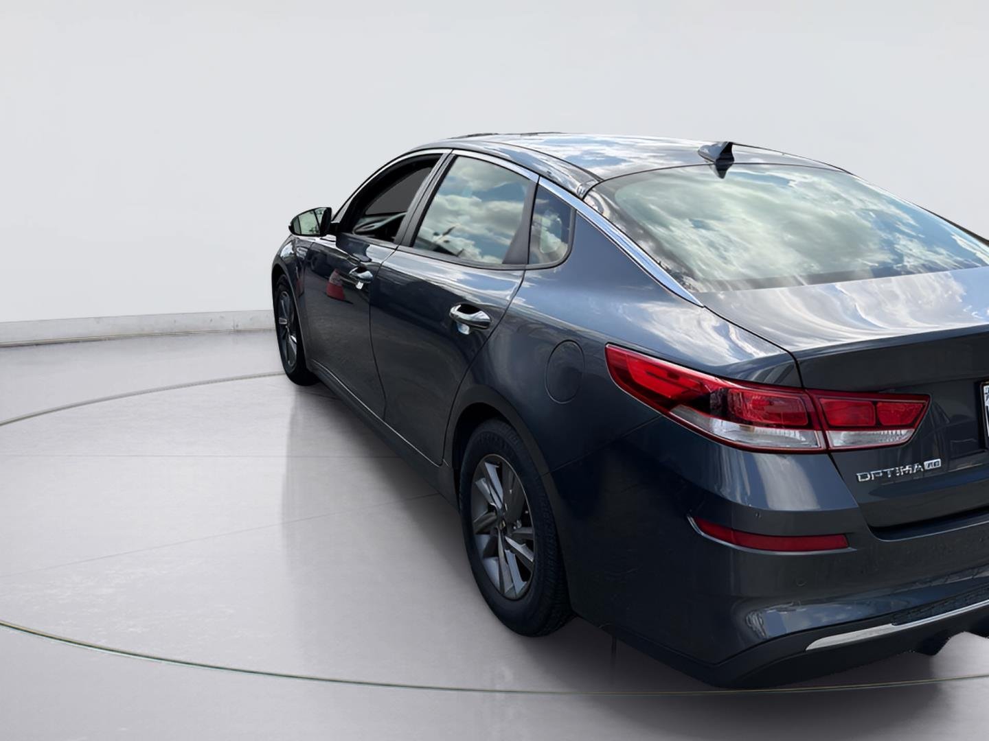 Used 2020 Gray Kia LX image 2
