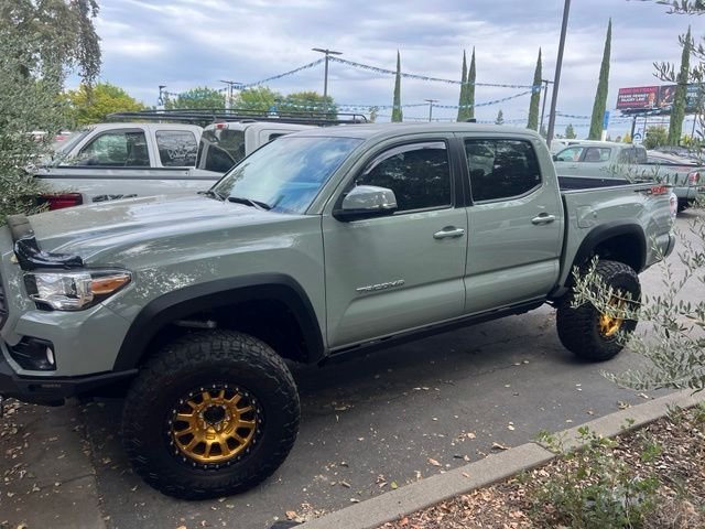 Used 2023  Toyota TRD Off-Road image 5