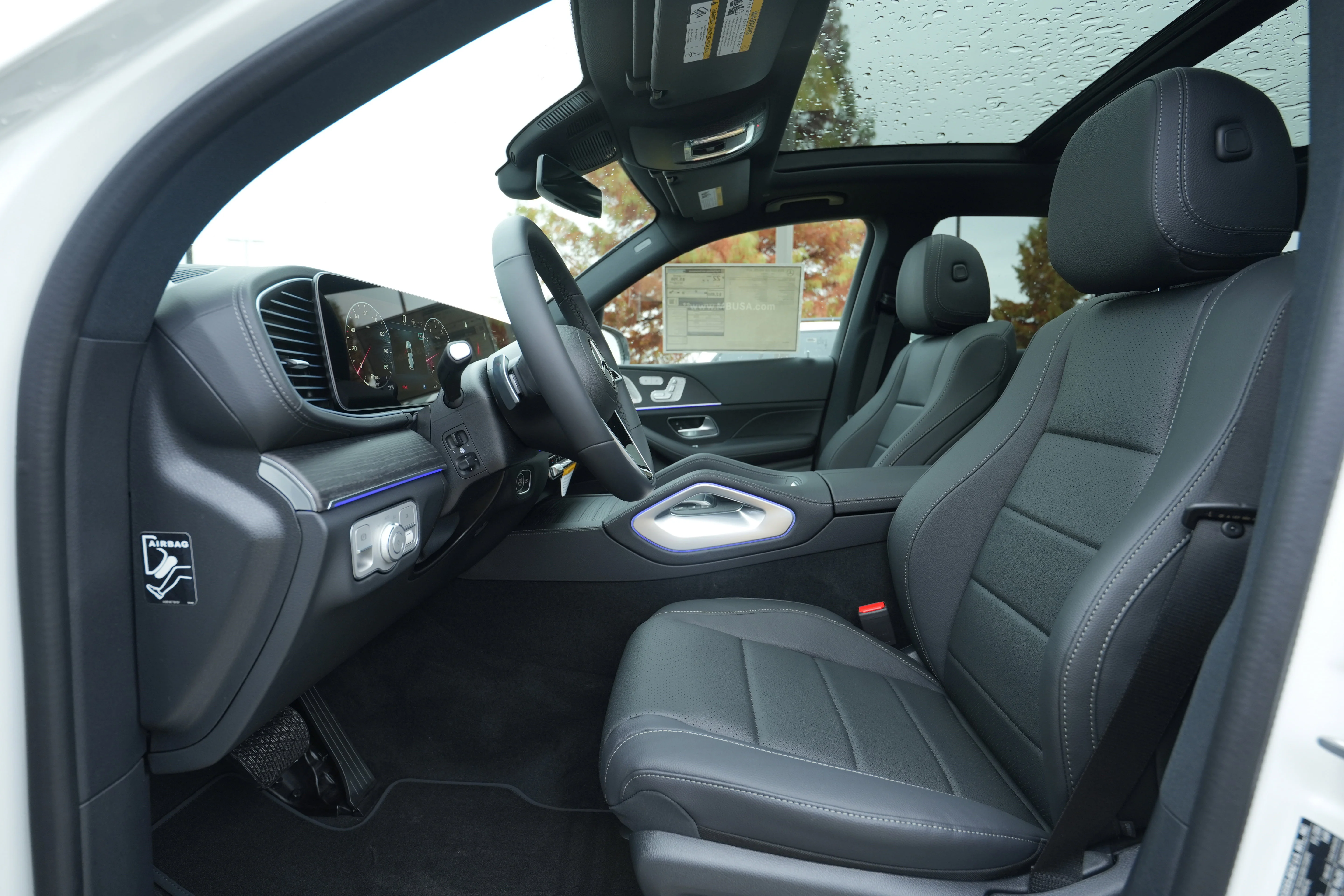 Used 2026 Polar White Mercedes-Benz GLE 350 image 37
