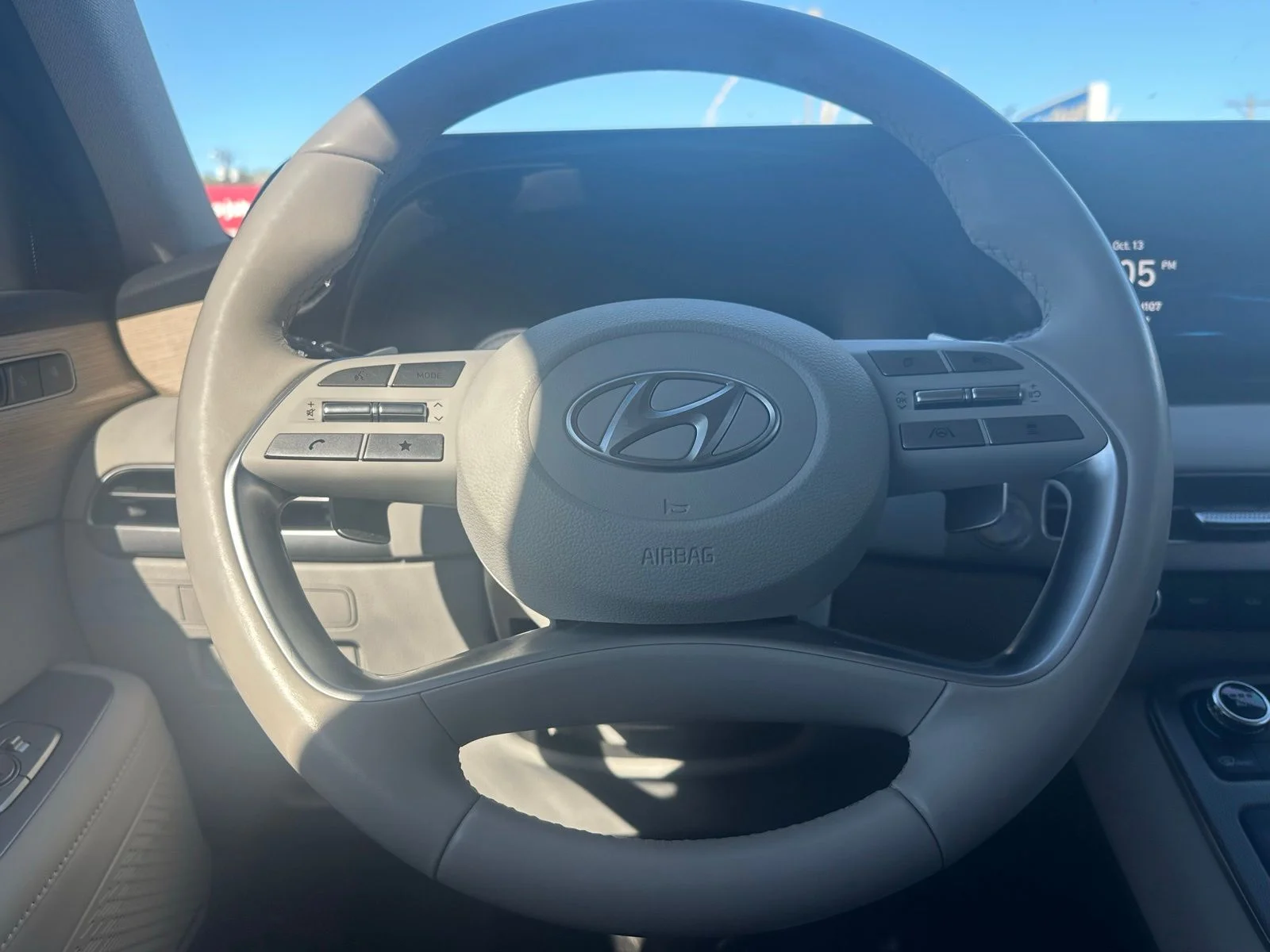Used 2023 White Hyundai Limited image 14