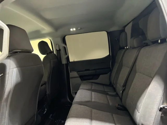Used 2024 Oxford White Ford XL image 19