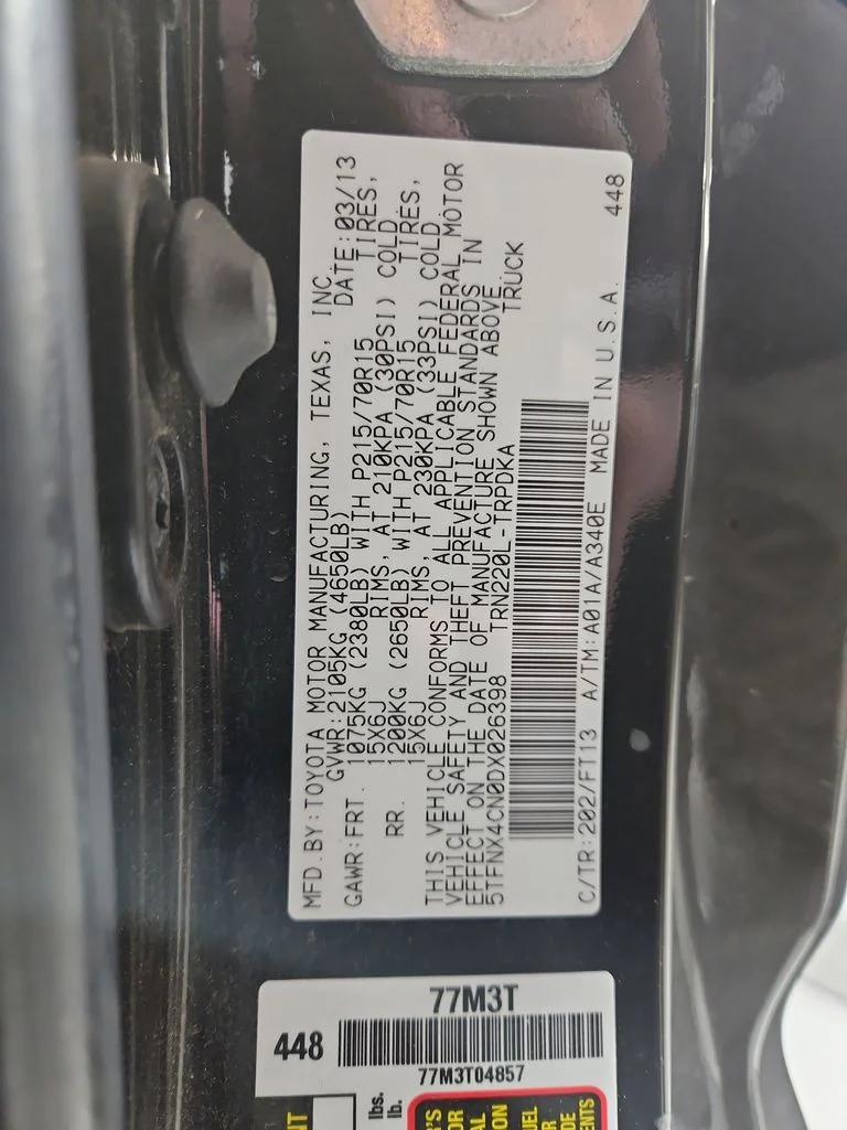 Used 2013 Black Toyota Base image 27