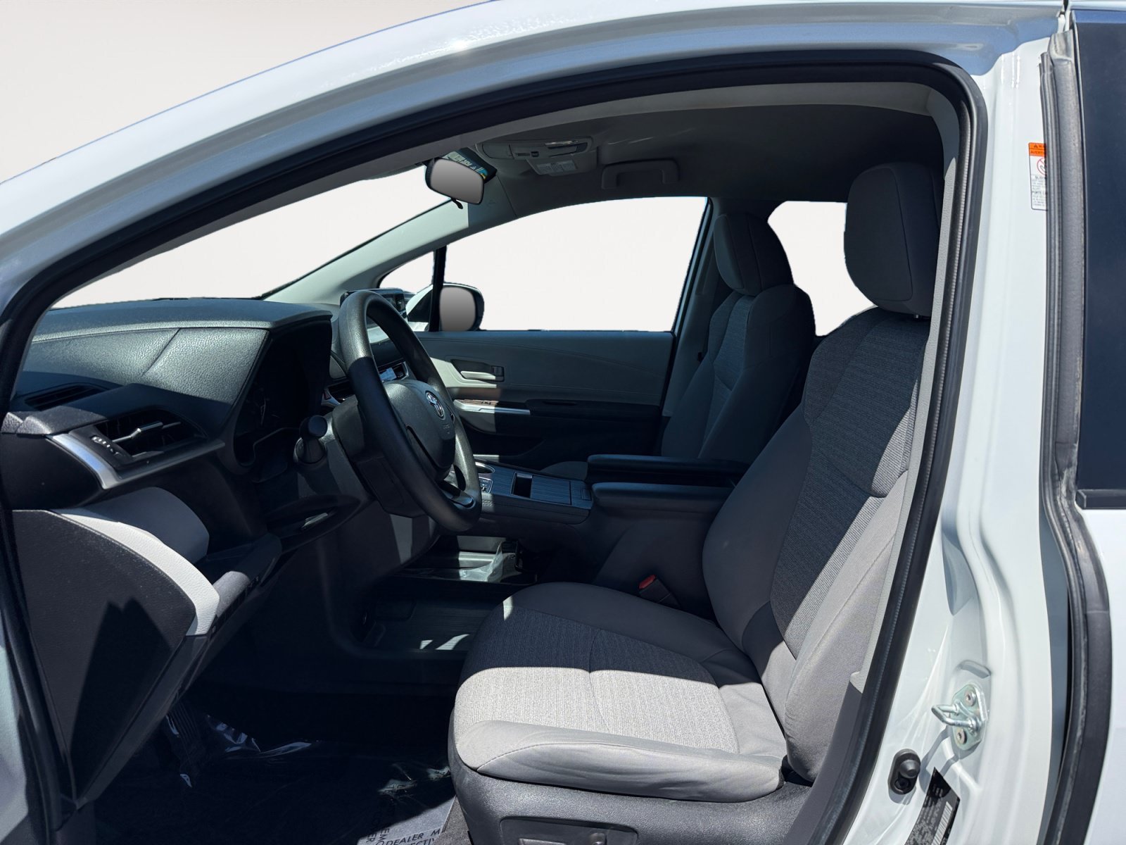 Used 2024 Ice Toyota LE image 10