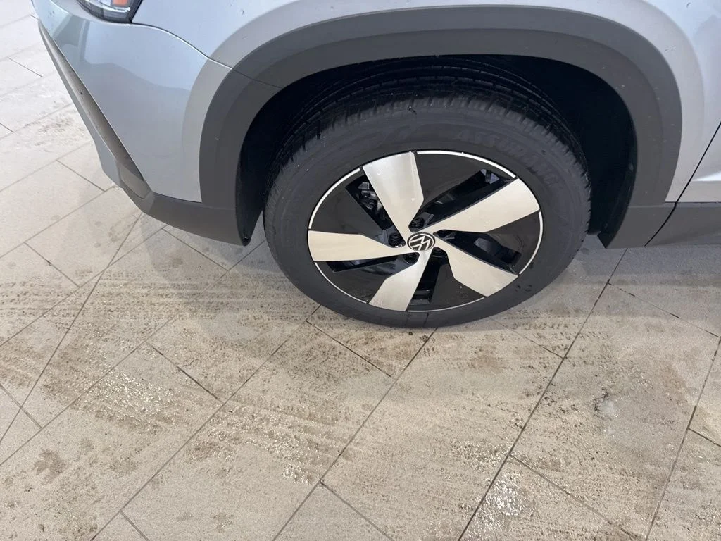 2026 Volkswagen Taos S - Photo 9