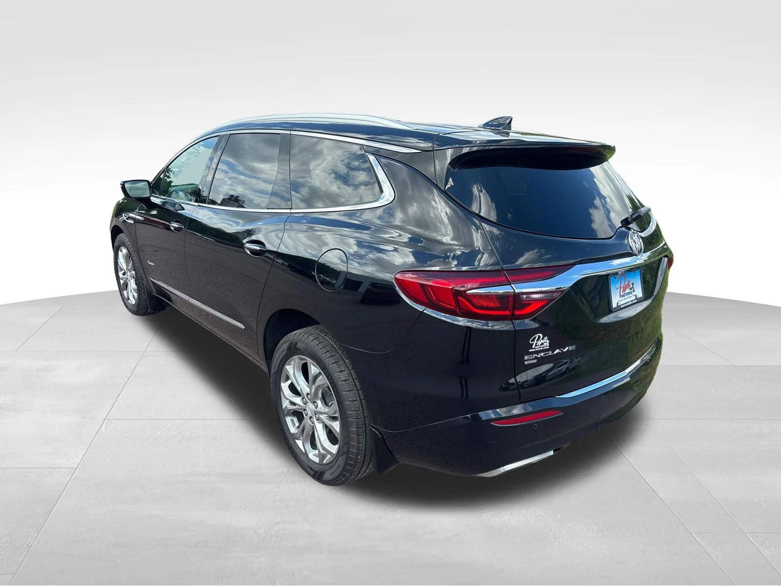 Used 2020 Ebony Twilight Metallic Buick Avenir image 3