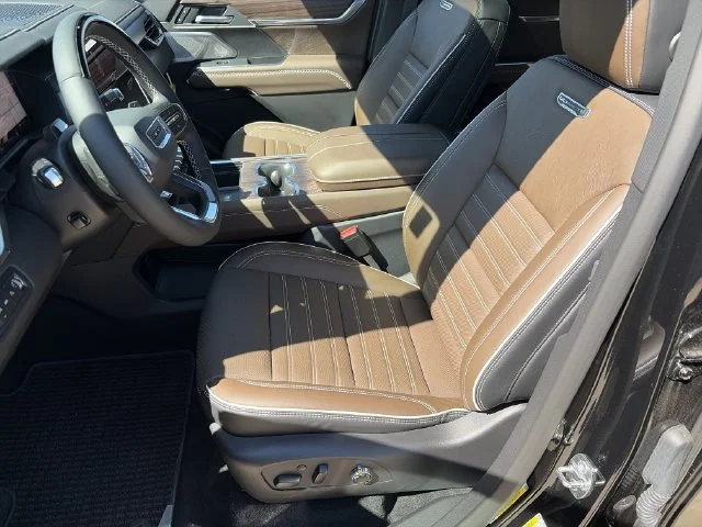 New 2027 Black GMC Denali Ultimate image 18