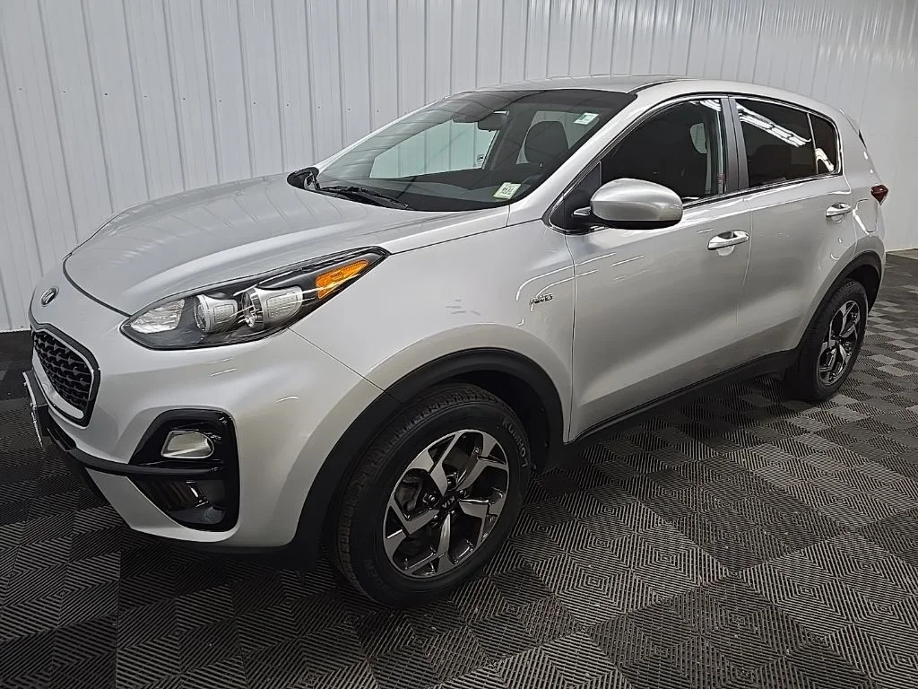 Used 2020 Silver Kia LX image 8