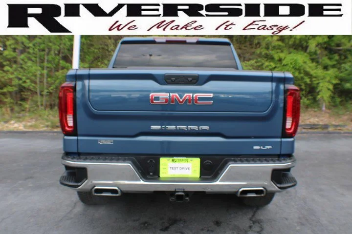 Certified Used 2024 Downpour Metallic GMC SLT image 19