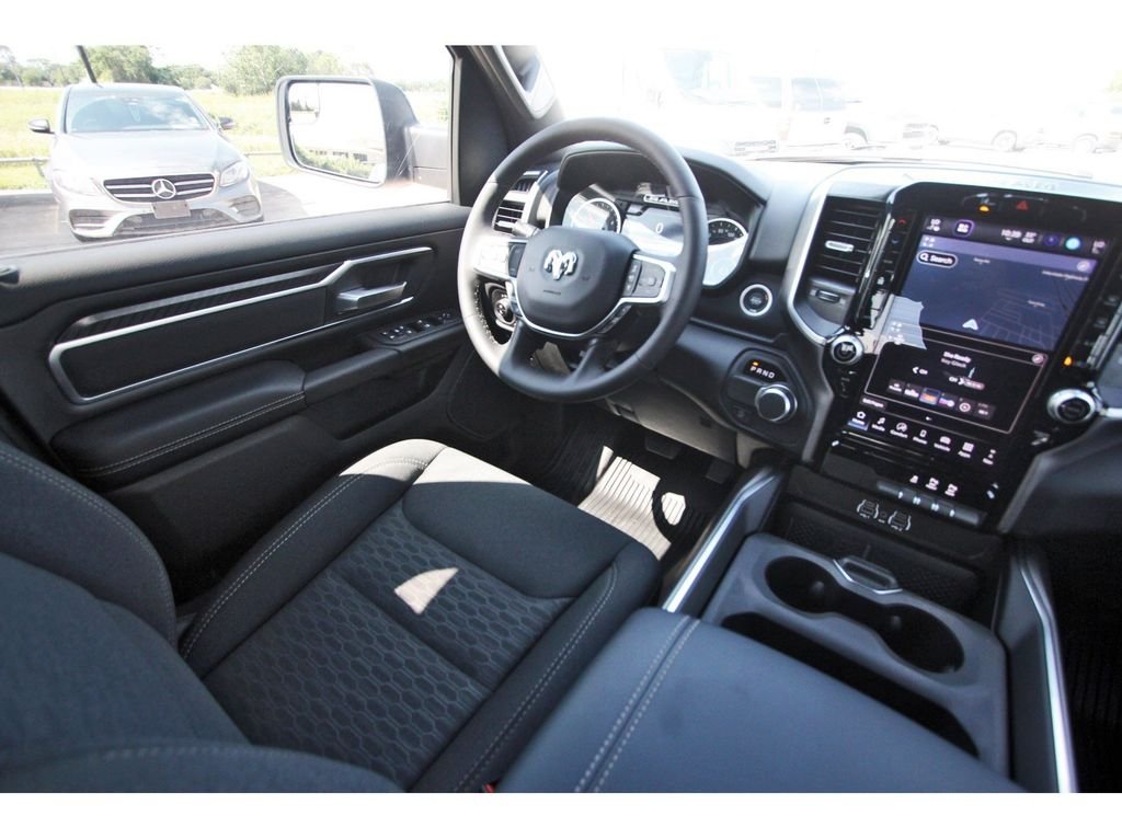 New 2026 Granite Crystal Metallic Clear-Coat Exterior Paint RAM Big Horn/Lone Star image 7