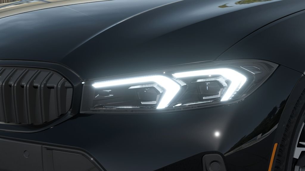 New 2026 Black Sapphire Metallic BMW 330i image 33