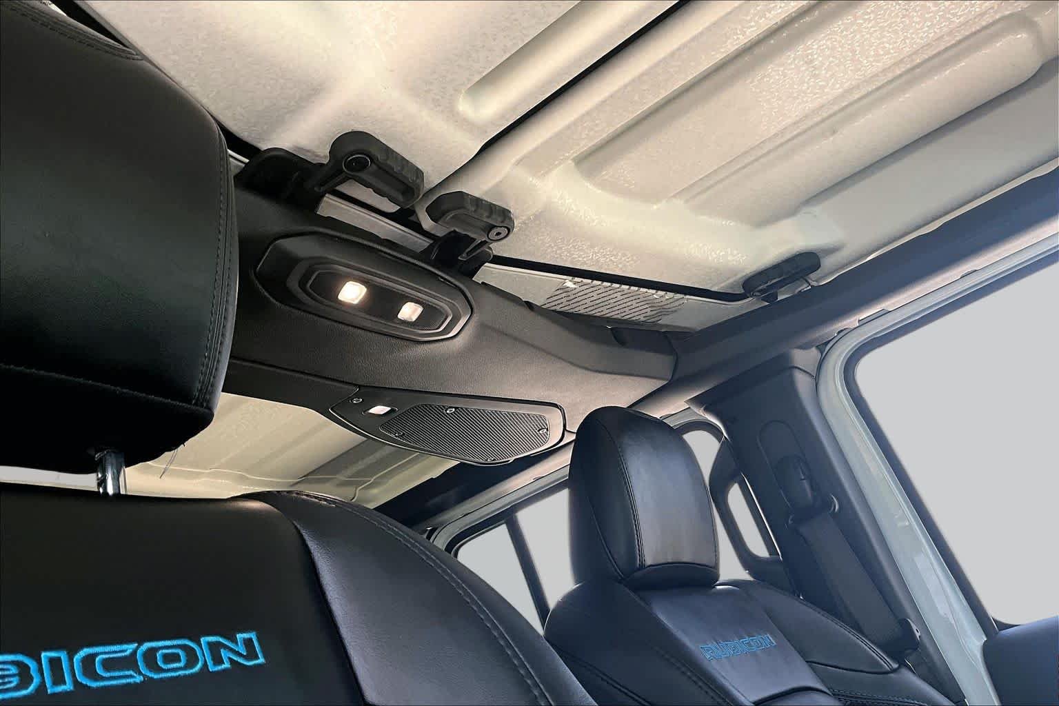 Used 2024 Bright White Clearcoat Jeep Rubicon image 13