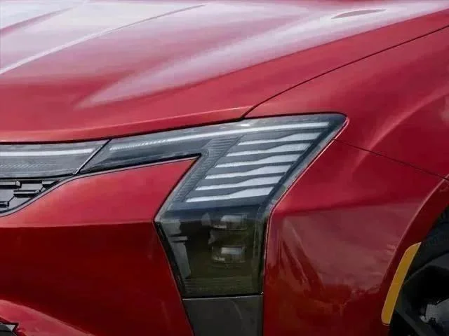 New 2027 Red Hot Pearl-Coat Exterior Paint Chrysler Limited image 18