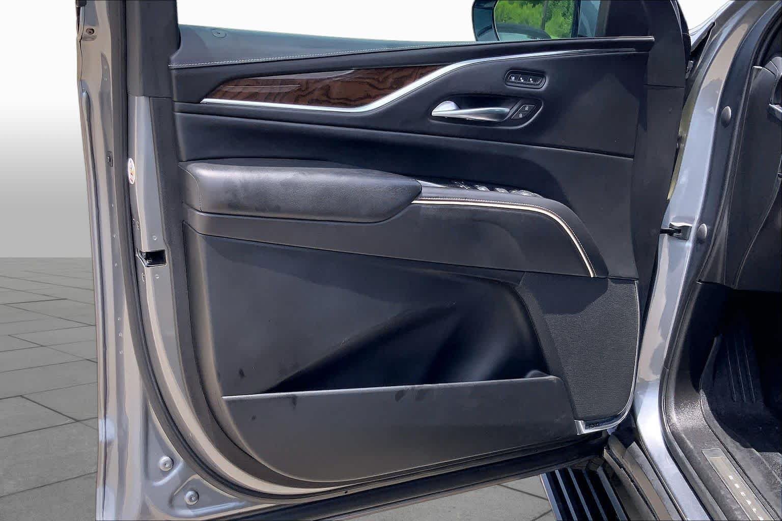 Used 2022 Satin Steel Metallic Cadillac Premium Luxury Platinum image 22