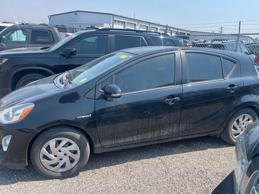 Used 2015 Black Toyota Two image 3