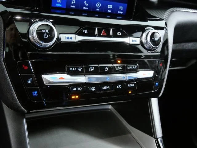 Used 2023 White Ford ST image 23