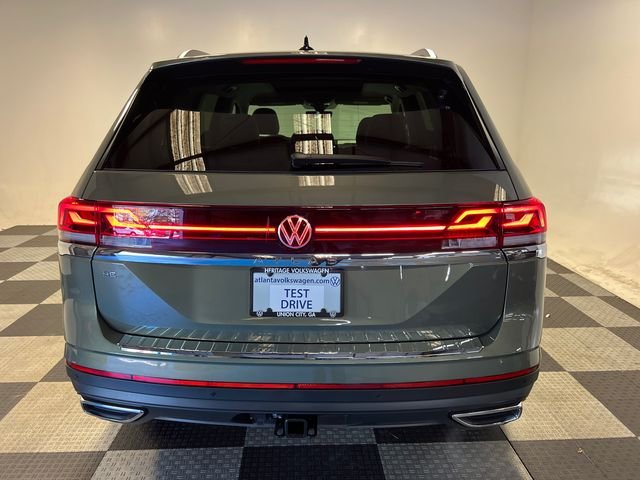 New 2026 Green Volkswagen 2.0T SE w/Technology image 4