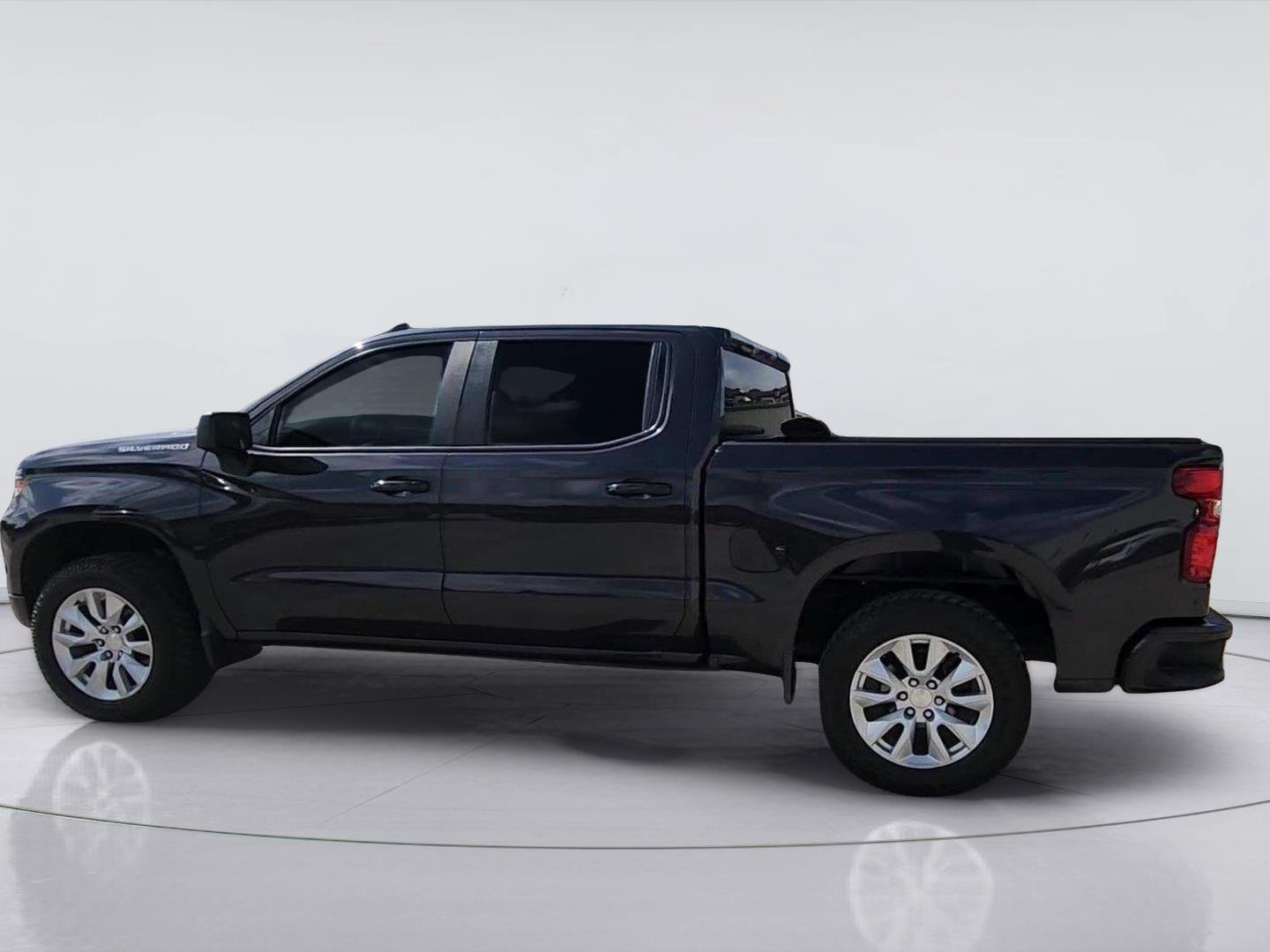 2022 Chevrolet Silverado 1500 photo 6 of 32