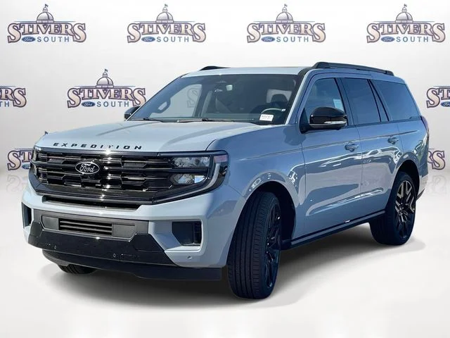 New 2026 Gray Ford Platinum image 5