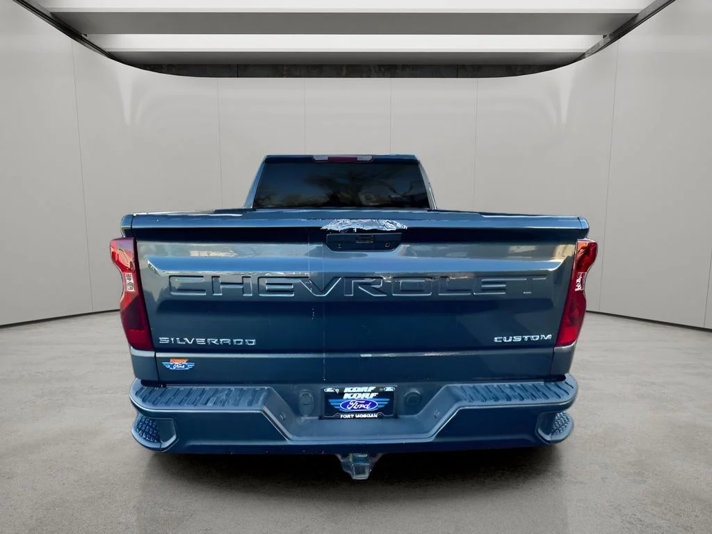 Used 2020 Shadow Gray Metallic Chevrolet Custom image 7